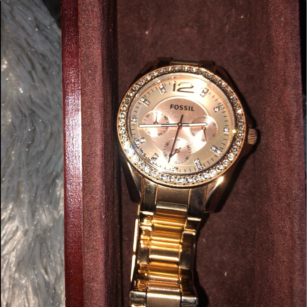 FOSSIL Rose 🥀 Gold Chronograph watch